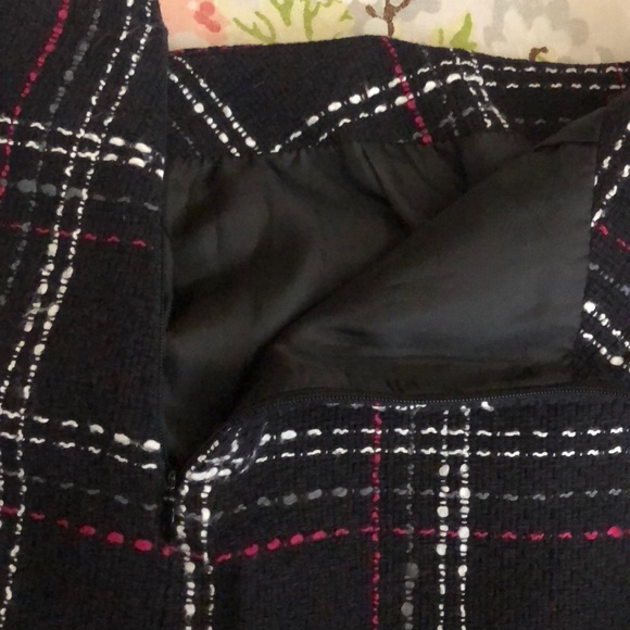 Cotton blend fully lined skirt - Picture 3 of 3